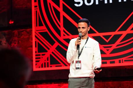 The speaker’s profile picture